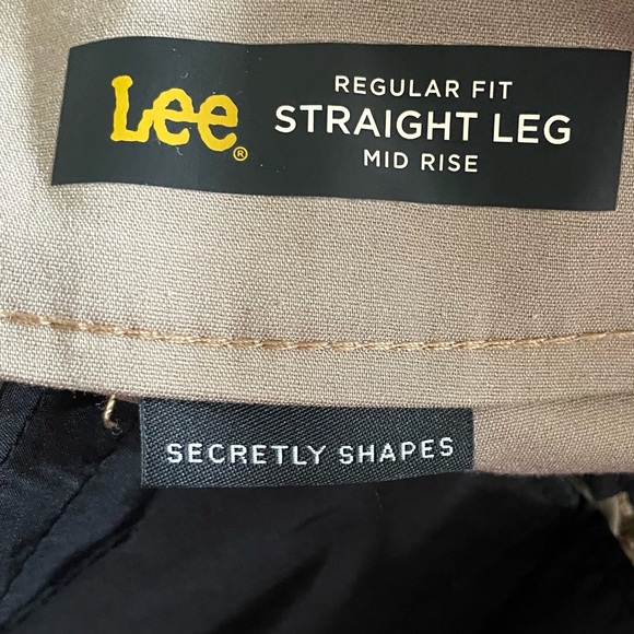 Lee Secretly Shapes NWT Straight Leg Pant Light Fawn (Size: 12 Medium) - Picture 9 of 16